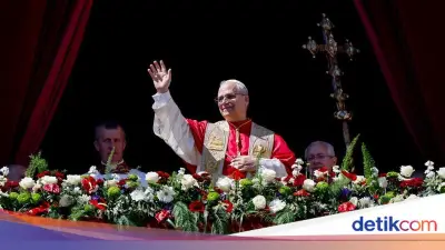 Pesan Paskah Perdana Paus Leo XIV: Seruan Kuat untuk Damai dan Penolakan Perang