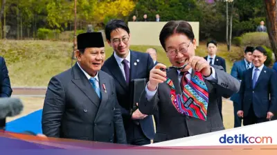 Prabowo Beri Hadiah Baju untuk Anjing Presiden Korsel Bernama Bobby, Sama Seperti Nama Kucingnya