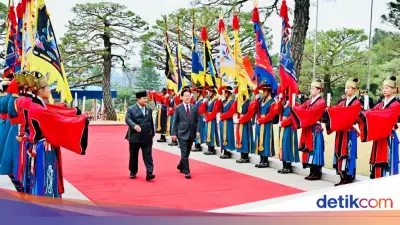 Prabowo Terhormat Sambutan Pasukan Tradisional Korsel, Tekankan Kerja Sama Strategis