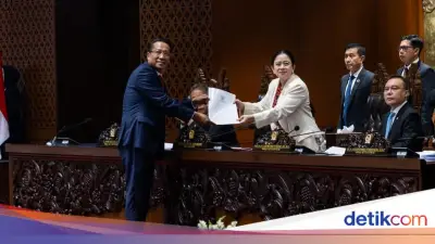 Puan Maharani Pimpin Pengesahan UU PPRT dan UU Perlindungan Saksi dan Korban di DPR