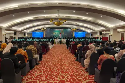 Rektor Universitas Tarakanita: AI Tidak Akan Menggantikan Profesi Sekretaris