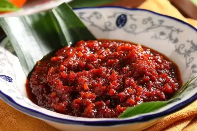 Resep Sambal Bajak Rumahan, Pedas Gurih yang Bikin Ketagihan