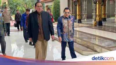 SBY Kenang Masa Saat Hendropriyono Jadi Mentornya di Karier Militer