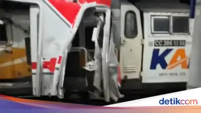 Tabrakan KA Argo Bromo dengan KRL di Bekasi Timur, Gerbong Tembus