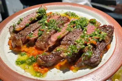 Tips Chef untuk Membuat Chimichurri dengan Warna Hijau yang Tetap Segar