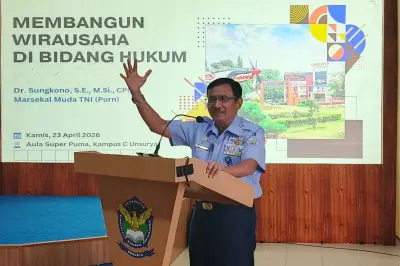 Unsurya Bekali Mahasiswa dengan Program Kewirausahaan dan Literasi Emas