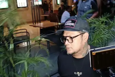 Virgoun Penuhi Panggilan Polisi sebagai Saksi Kasus CCTV Inara Rusli di Mabes Polri