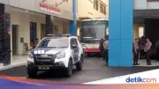 12 Pejabat Tulungagung Dibawa KPK ke Jakarta Usai Pemeriksaan Maraton