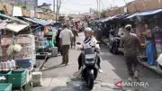 43 PKL di Jatinegara Ditertibkan karena Sebabkan Kemacetan dan Ganggu Trotoar