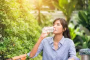 5 Minuman Pencegah Dehidrasi yang Wajib Dikonsumsi Saat Musim Kemarau