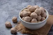 5 Rahasia Bakso Kenyal ala Chef Hotel, Wajib Pakai Es Batu