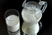 6 Makanan Kaya Kalsium yang Bisa Jadi Alternatif Pengganti Susu