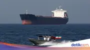 AS Klaim Mulai Bersihkan Ranjau di Selat Hormuz, Iran Ancam Tindak Tegas