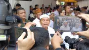 Dedi Mulyadi Melayat Korban Kecelakaan Kereta, Harap Jadi Peristiwa Terakhir