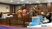 Eks Wakil Ketua KPK Ungkap Pentingnya Bukti Niat Jahat dalam Kasus Korupsi LNG
