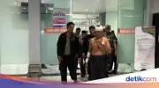 Kepala Desa di Lumajang Dikeroyok dan Dibacok 10 Orang, Polisi Buru Pelaku