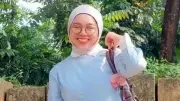 Korban Kecelakaan Kereta Bekasi Pulang, Peti Tertutup Nur Ainia