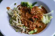 Mengungkap Jejak Kuliner Tertua Indonesia, Dari Urap Hingga Papeda