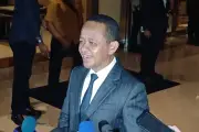 Menteri ESDM Bahlil Hadiri Pernikahan El Rumi dan Syifa Hadju, Doakan Jadi Keluarga Sakinah