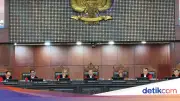 MK Tolak Gugatan Larangan Keluarga Presiden-Wapres Jadi Capres-Cawapres