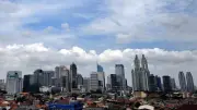 Prakiraan Cuaca Jakarta 15 April 2026: Cerah Berawan Siang, Hujan Ringan Malam