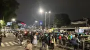 Ratusan Penumpang Tertahan di Manggarai Akibat Tabrakan KRL di Bekasi Timur