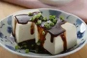 Resep Tahu Kukus Saus Petis, Lauk Minim Minyak yang Lezat
