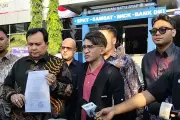 Ruben Onsu Tahan Diri Lapor Polisi Kasus Dugaan Penipuan Bisnis Mukena