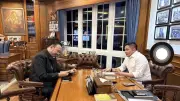 Seskab Teddy Temui Dirjen Imigrasi Baru, Bahas Penyederhanaan Proses Haji 2026