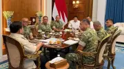 Seskab Teddy: TNI AD Rampungkan 300 Jembatan Gantung dan Renovasi Sekolah