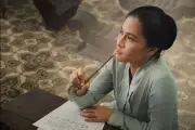 Tiga Aktris Ini Pernah Memerankan Kartini di Layar Lebar