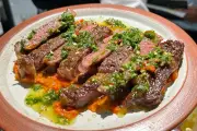 Tips Chef untuk Membuat Chimichurri dengan Warna Hijau yang Tetap Segar