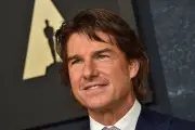 Tom Cruise Tak Dikenali di Film Baru Digger, Transformasi Total dengan Riasan Prostetik