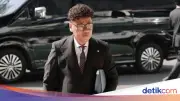 Uya Kuya Laporkan Akun Media Sosial ke Polisi Atas Tuduhan 750 Dapur MBG