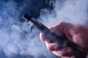 Vape di Kalangan Remaja: Dari Nikotin Hingga Ancaman Narkotika
