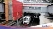 Viral Keributan Penumpang di Stasiun Sudirman, Petugas Langsung Leraikan
