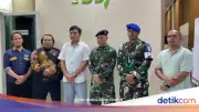 Viral Oknum TNI AL Lawan Arah dan Gebrak Ambulans di Surabaya Minta Maaf