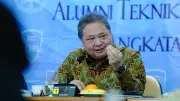 Wacana Pemotongan Gaji Menteri Belum Dibahas, Airlangga: Tunggu Keputusan Presiden