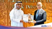 Wakil Ketua MPR RI dan Dubes UEA Bahas Perluasan Kerja Sama Energi Terbarukan