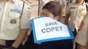 Wanita Diduga Copet Diarak dengan Tanda 'Saya Copet' di Tanah Abang