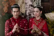 Yaya Urassaya dan Nadech Kugimiya Resmi Menikah Setelah 15 Tahun Berpacaran