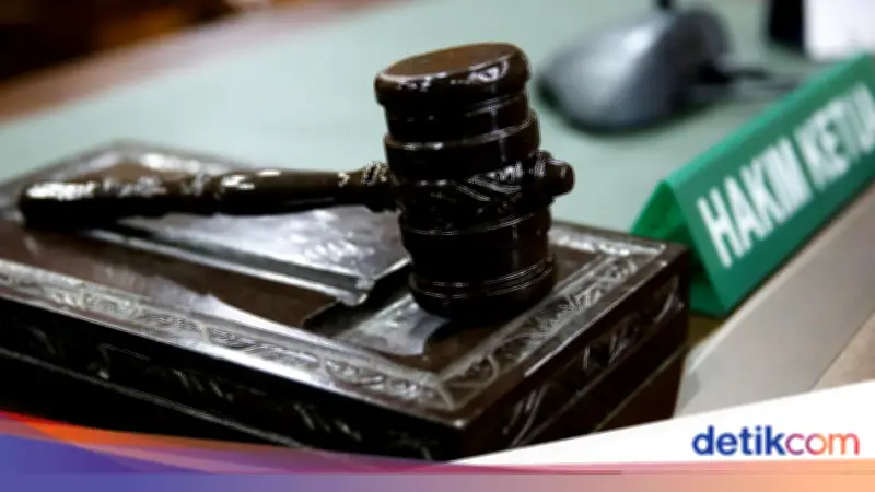8 Terdakwa Korupsi Minyak Mentah Divonis 4-6 Tahun Penjara