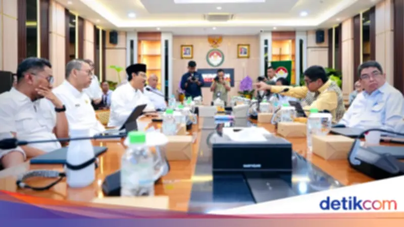 Kemensos-PKP Renovasi 10 Ribu Rumah Orang Tua Siswa Sekolah Rakyat