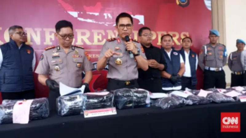Polisi Bongkar Jaringan Narkoba Pekanbaru-Palembang, Sita Barang Bukti Rp25,9 Miliar