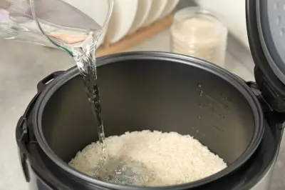 4 Kesalahan Umum Memasak Nasi dan Cara Menghindarinya