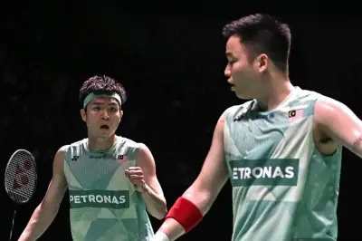Aaron Chia Banting Raket Usai Gagal ke Final Malaysia Masters 2026