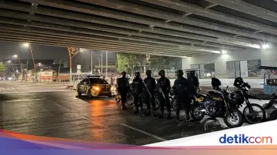 Brimob PMJ Bubarkan Tawuran di Jaktim hingga Bekasi, Sita Parang dan Stik Golf