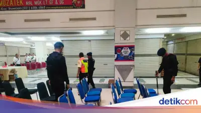 Brimob Polda Metro Sterilisasi MGK Kemayoran Jelang Perayaan Waisak
