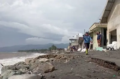 BRIN: 65,8 Persen Garis Pantura Jawa Alami Erosi Masif