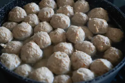 Cara Simpan Bakso Frozen Agar Awet Berbulan-bulan